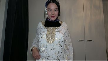 Pov – Fucking My Romantic Hijabi Stepsister, Her Modesty Unraveling Under My Hands