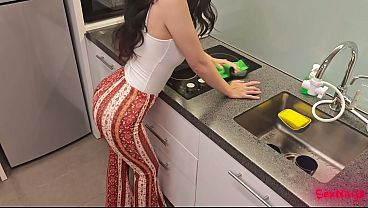 True Amateur Cleaner Gets Messy Creampie – Dirty Finish Inside