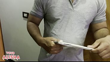 Postman Ne Alisha Bhabhi Ko Dekh Liya, Apni Ungli Uski Choot Mein Ghusa Raha Tha…