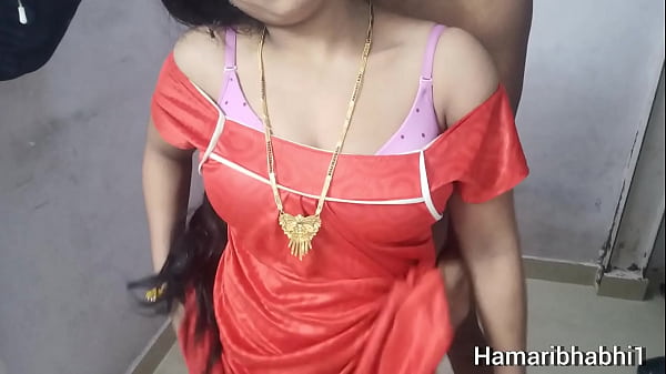 Indian Desi Hot Bhabhi Aur Devar Ki Chudai Ki Hindi Me Baat, Sexy Bf Video.