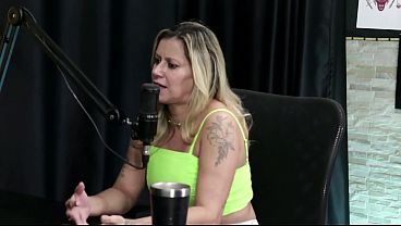 Prefere A Massagem Como Um Toque Quente Antes De Te Levar Pro Paraíso – Lua Massagista (moai Tv)