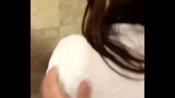 Sexo PÚblico: Se Cogen A Colegiala Mexicana En El BaÑo De Hombres De Un Centro Comercial En Cdmx, Caliente Y Prohibido