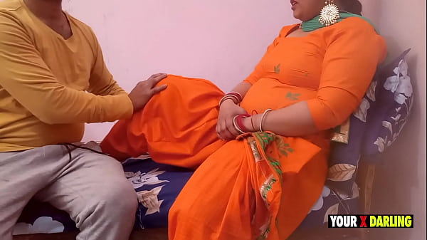 Punjabi Bhabhi Gets Fucked Non-stop By Her Servant Bihaari Ramu