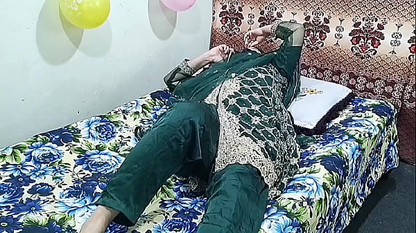 Indian Married Woman Calls Young Boy Over For Rough Sex With Hindi Audio Desi Sex