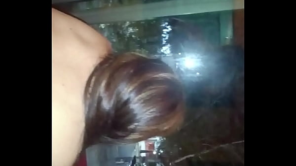 La Mamá De Mi Amigo Me Tiene Loco, Con Ese Cuerpo Que Quiero Probar