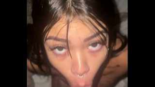 Top Young Model Gives A Steamy Blowjob