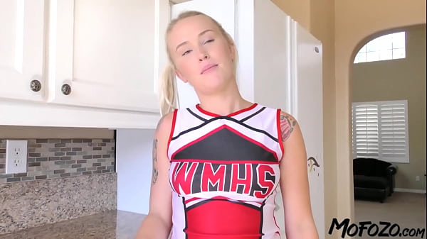 Check Out Mofozo.com – 18 Year Old Blonde Gets It Doggystyle From Her Step Dad