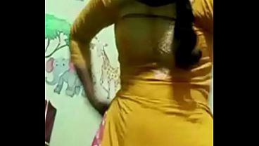 Hot Indian Babe Ready To Please, Dripping With Desire